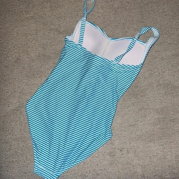 NipTuck Swim one piece swimsuit - size 4.       X - Picture 4 of 8